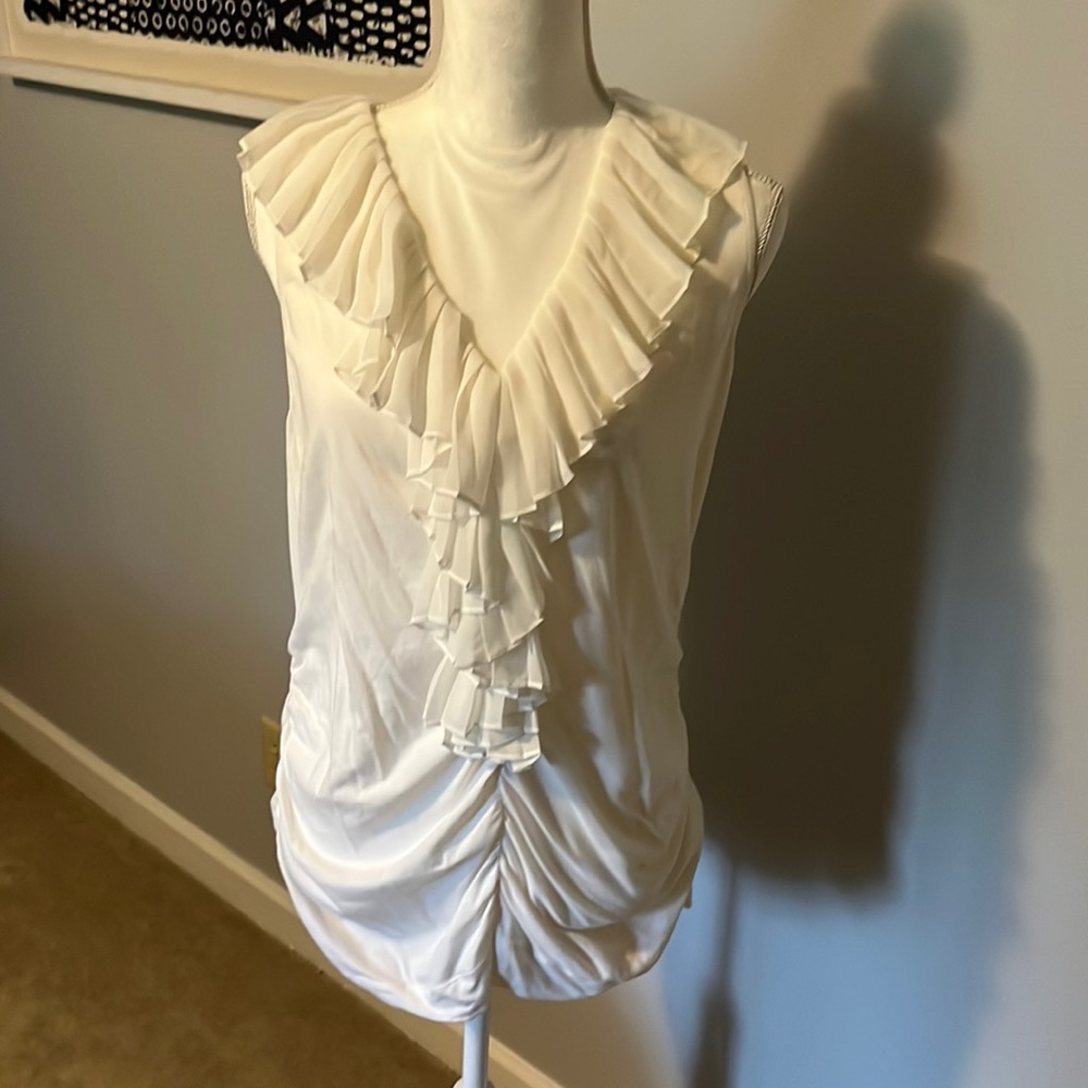 Lacy collar with stretch body cotton